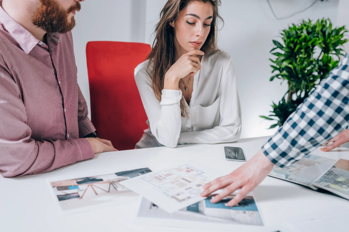 Couple in real estate agency talking to real estat 2023 11 27 05 23 19 utc